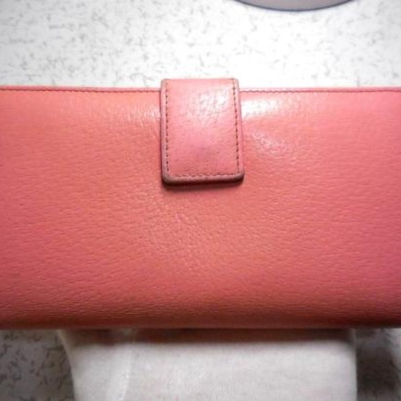 Gucci Pink Leather 'Eclipse' Style XL Gold Disk - Picture 8 of 8